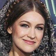 Joanna Newsom, 42 (Cantante folk)