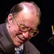 João Gilberto (1931 - 2019) (吉他手)
