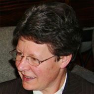 Jocelyn Bell Burnell, 82 (Astrophysicist)