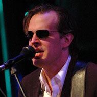 Joe Bonamassa, 48 (Chanteur de blues)
