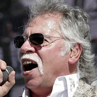 Joe Bonsall (1948 - 2024) (乡村歌手)