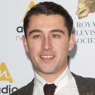 Joe Gill, 31 (Acteur d'opéra de savon)