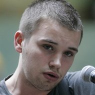 Joe Moore, 34 (Chanteuse pop)