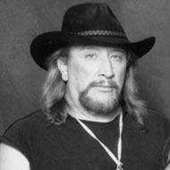 Joe Schermie (1946 - 2002) (Bassist)