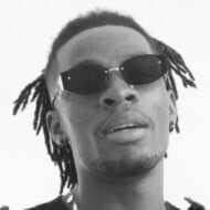 Joeboy, 26 (搖滾歌手)