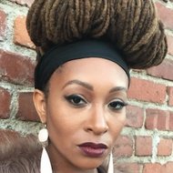 Joella Deville, 38 (Chanteuse pop)