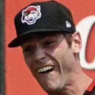 Joey Wentz, 28 (Бейсболист)