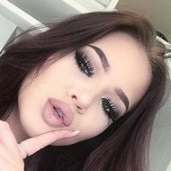 Johanna Ottosson, 22 (YouTube明星)