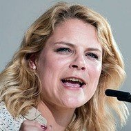 Johanne Schmidt-Nielsen, 41 (Politician)