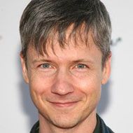 John Cameron Mitchell, 60 (Toneelacteur)