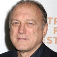 John Doman, 80 (TV Schauspieler)