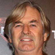 John Jarratt, 72 (Filmschauspieler)