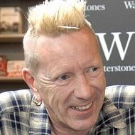 John Lydon, 68 (摇滚歌手)