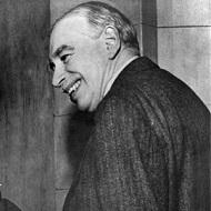 John Maynard Keynes (1883 - 1946) (Economist)