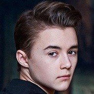 John Paul Ruttan, 24 (Киноактер)