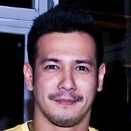 John Prats, 40 (TV Actor)