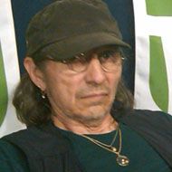 John Trudell (1946 - 2015) (Активист)