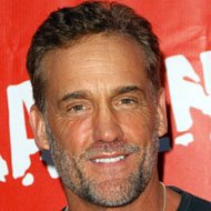 John Wesley Shipp, 70 (電視演員)