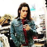 Johnny Albert, 27 (Estrella de YouTube)
