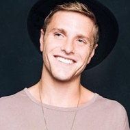 Johnny Stimson, 36 (流行歌手)