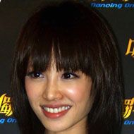 Jolin Tsai, 43 (Cantante di musica mondiale)