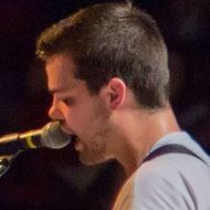 Jon Simmons, 36 (摇滚歌手)