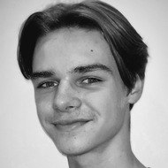 Jonas Terleckas, 21 (Vũ công)