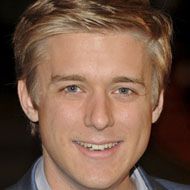 Jonathan Ansell, 43 (Cantante d'opera)