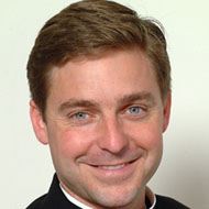 Jonathan Morris, 53 (宗教领袖)