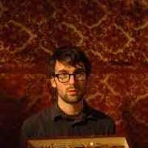 Jonathan Visger, 42 (摇滚歌手)