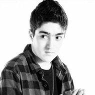 Jordan Brak, 27 (YouNow明星)