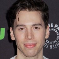 Jordan Gavaris, 34 (Diễn viên truyền hình)