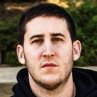 Jordan Kaplan, 29 (电子竞技选手)