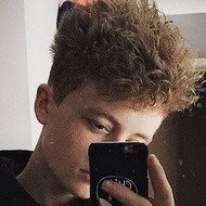 Jordan Wilden, 27 (YouTube明星)