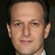 Josh Charles, 52 (Ator do Filme)