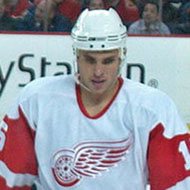 Josh Langfeld, 48 (Giocatore di hockey)