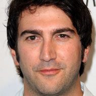 Josh Schwartz, 49 (Produtor De Televisão)