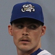 Josh Staumont, 31 (Jogador De Beisebol)