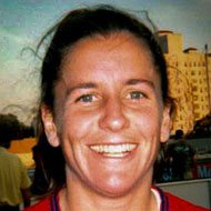 Joy Fawcett, 57 (足球运动员)