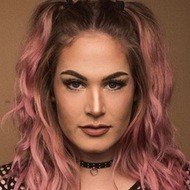 Joya G., 30 (Star d'Instagram)