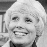Joyce Bulifant, 86 (Attrice TV)