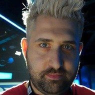 Juan Paradiso, 40 (YouTube Star)