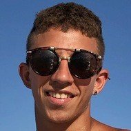 Juanito, 25 (YouTube明星)