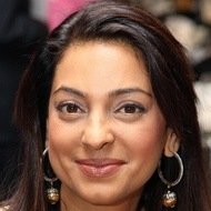 Juhi Chawla, 56 (Actriz de Cine)