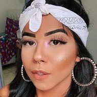 Julia Peixoto, 26 (Ngôi sao Instagram)