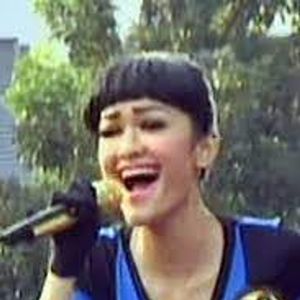 Julia Perez (1980 - 2017) (Actrice de cinéma)