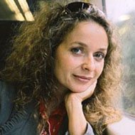 Julia Sawalha, 57 (TV-actrice)