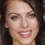 Julia Voth, 38 (TV-actrice)