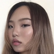 Juliana Leung, 26 (YouTube Star)