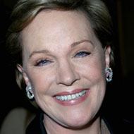 Julie Andrews, 90 (電影女演員)